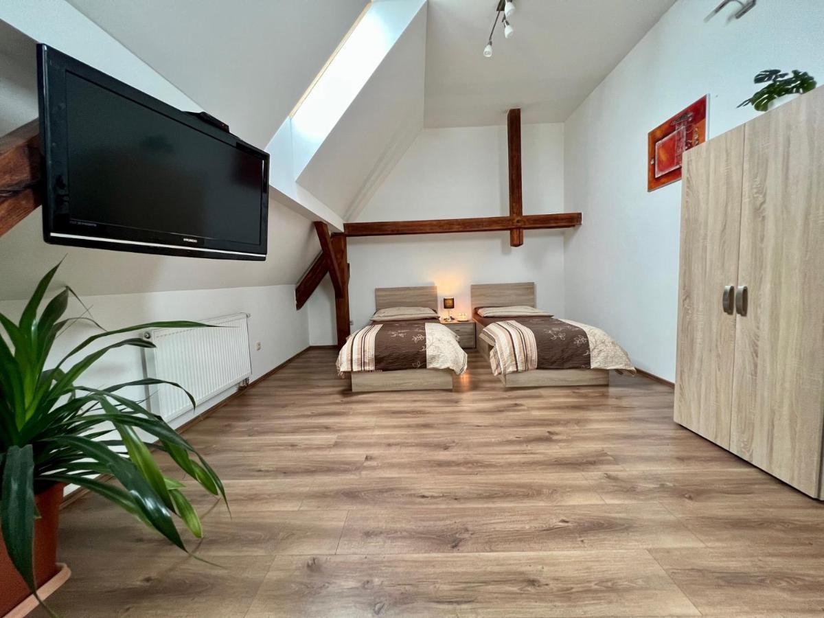 Ubytovani Zatisi 2 Olomouc Buitenkant foto